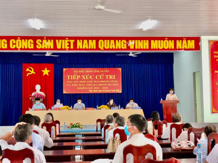 Đại biểu HĐND tỉnh tiếp xúc cử tri sau kỳ họp thứ 2 HĐND tỉnh  tại huyện Gò Dầu